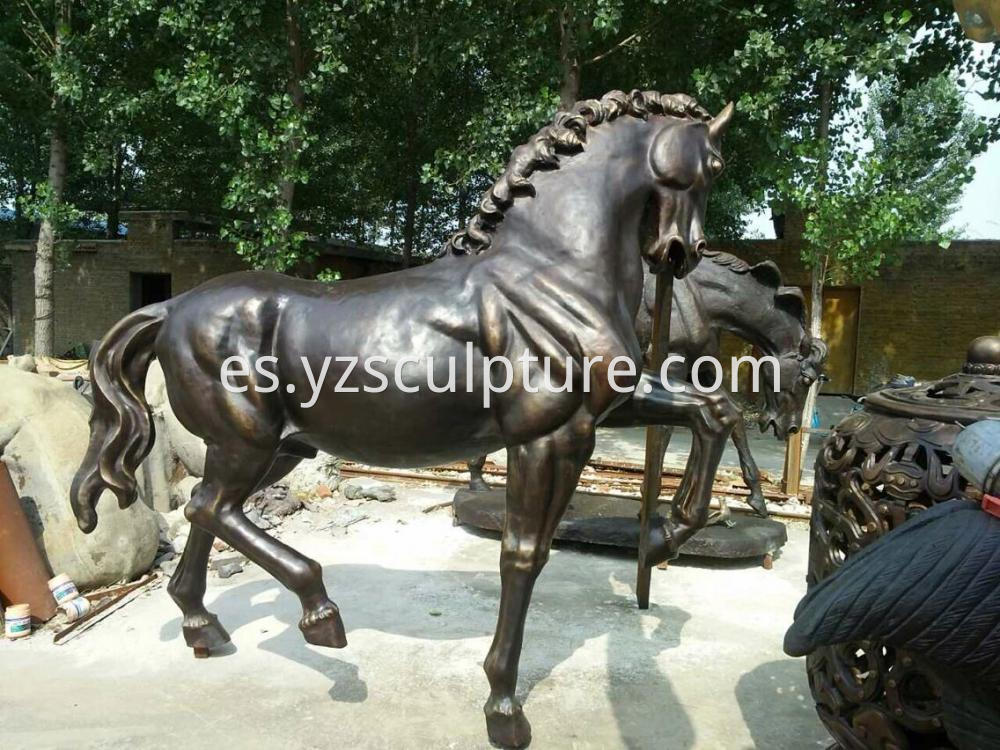 horse statue